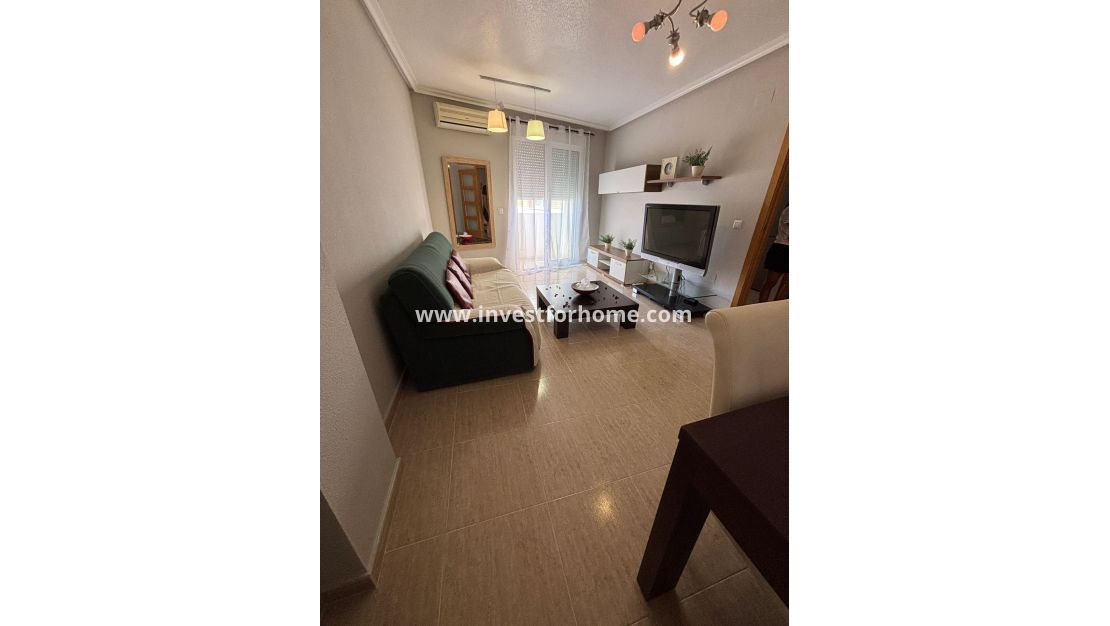 Verkoop - Appartement - Torrevieja - Centro