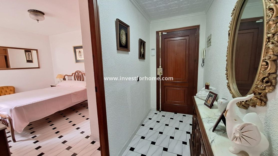 Verkoop - Appartement - Torrevieja - Centro