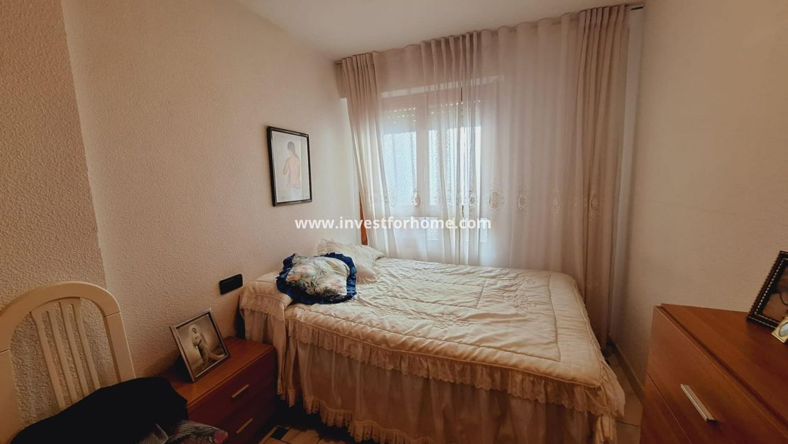 Verkoop - Appartement - Torrevieja - Centro