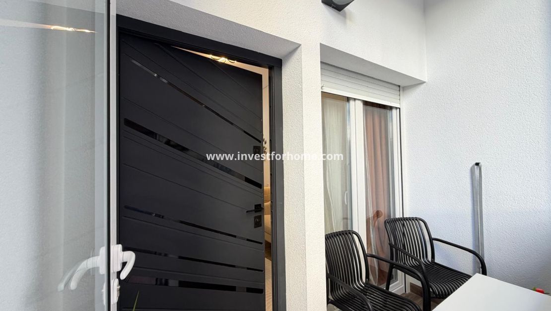 Verkoop - Appartement - Torrevieja - Centro