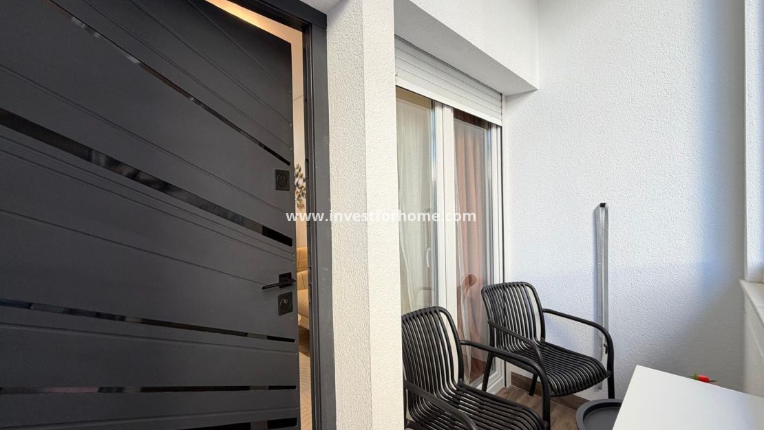 Verkoop - Appartement - Torrevieja - Centro