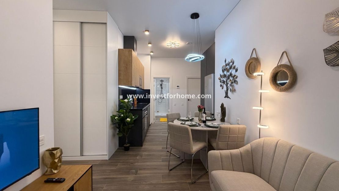 Verkoop - Appartement - Torrevieja - Centro