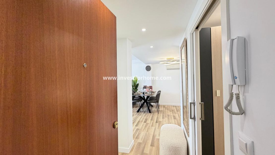Verkoop - Appartement - Torrevieja - Centro