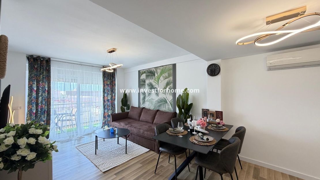 Verkoop - Appartement - Torrevieja - Centro