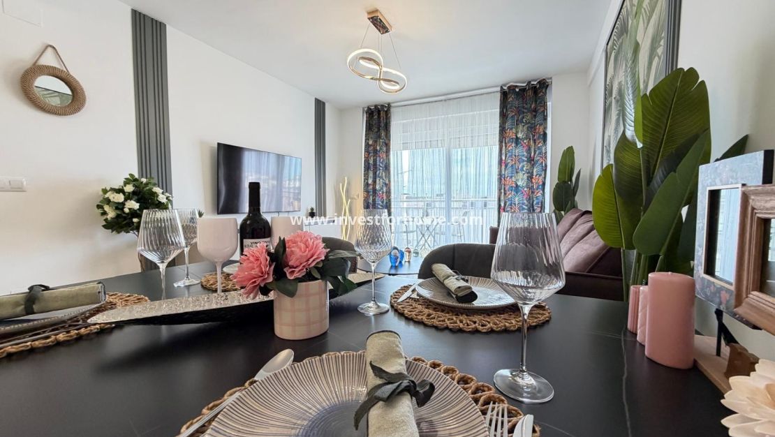 Verkoop - Appartement - Torrevieja - Centro