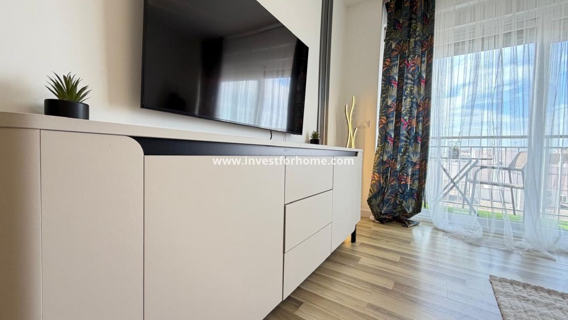 Verkoop - Appartement - Torrevieja - Centro
