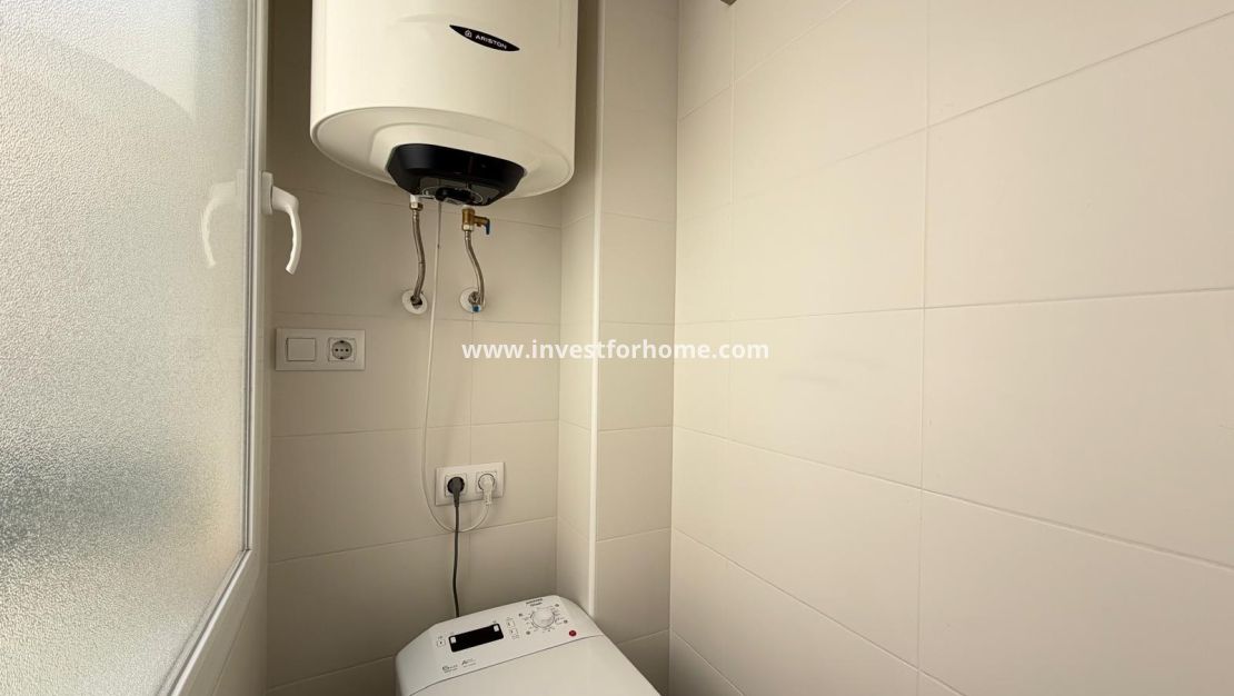 Verkoop - Appartement - Torrevieja - Centro