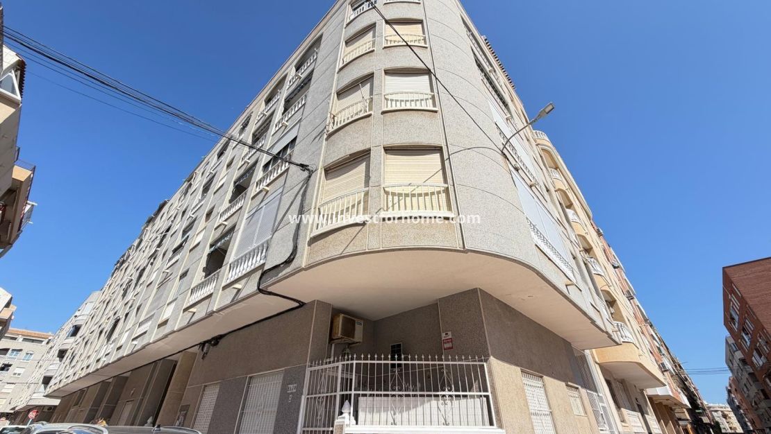 Verkoop - Appartement - Torrevieja - Centro