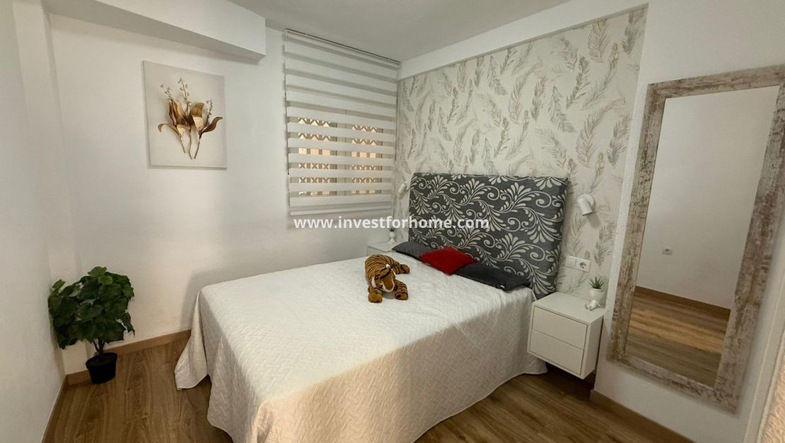 Verkoop - Appartement - Torrevieja - Centro