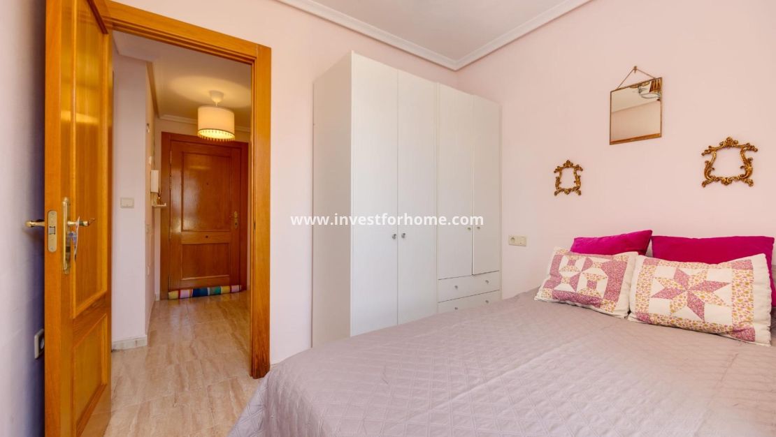 Verkoop - Appartement - Torrevieja - Centro
