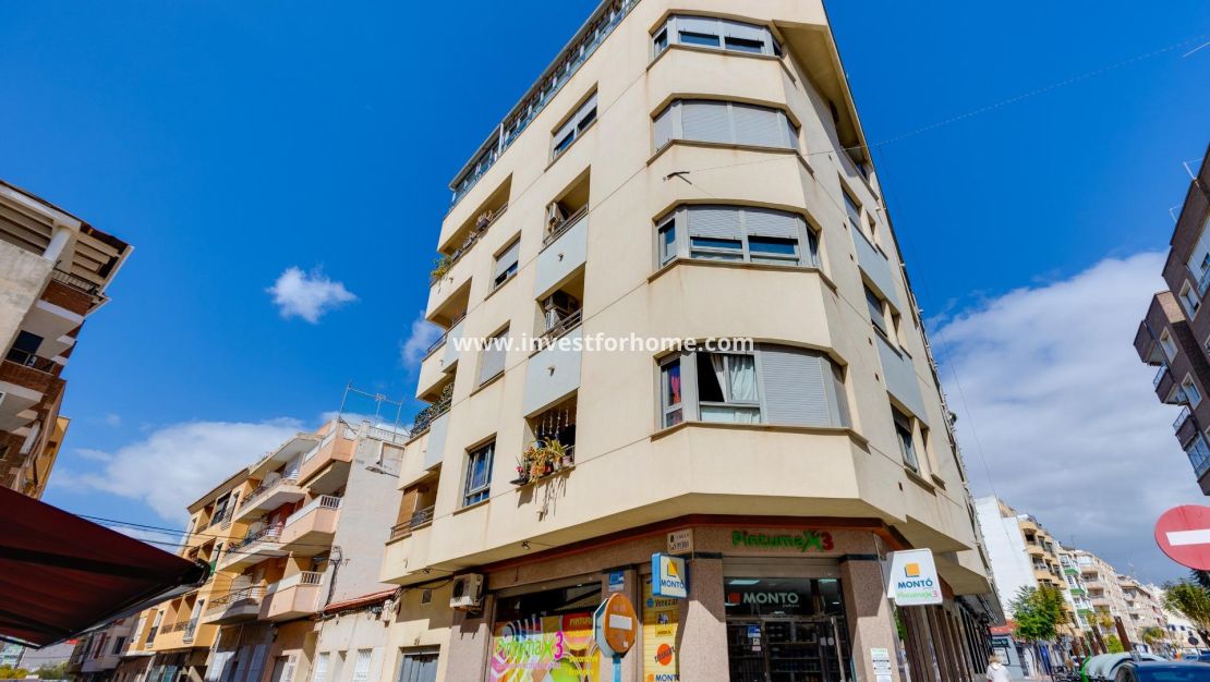 Verkoop - Appartement - Torrevieja - Centro