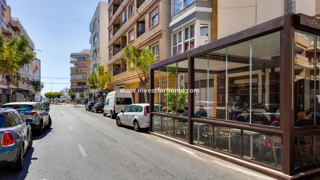 Verkoop - Appartement - Torrevieja - Centro