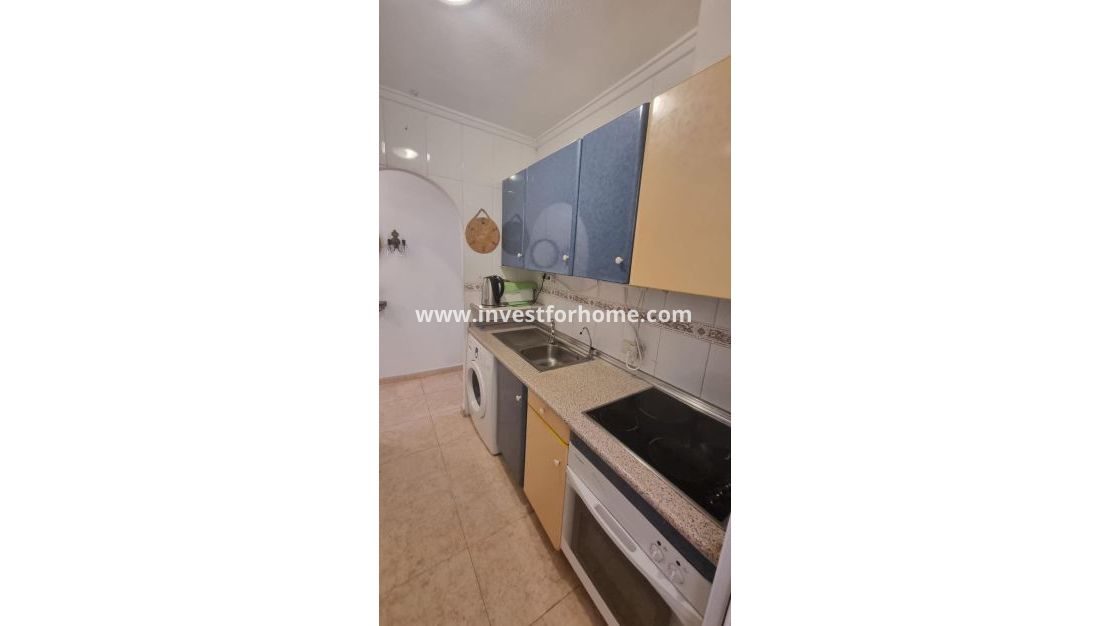 Verkoop - Appartement - Torrevieja - Centro