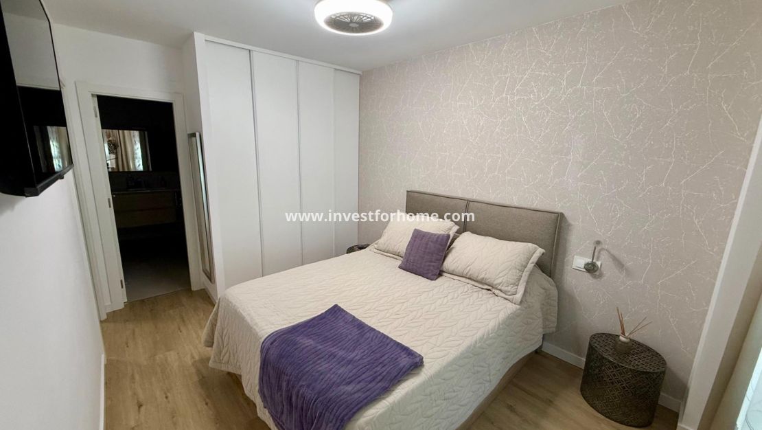Verkoop - Appartement - Torrevieja - Centro