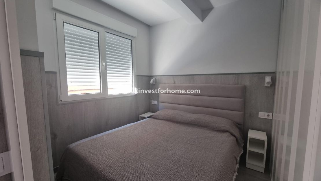 Verkoop - Appartement - Torrevieja - Centro