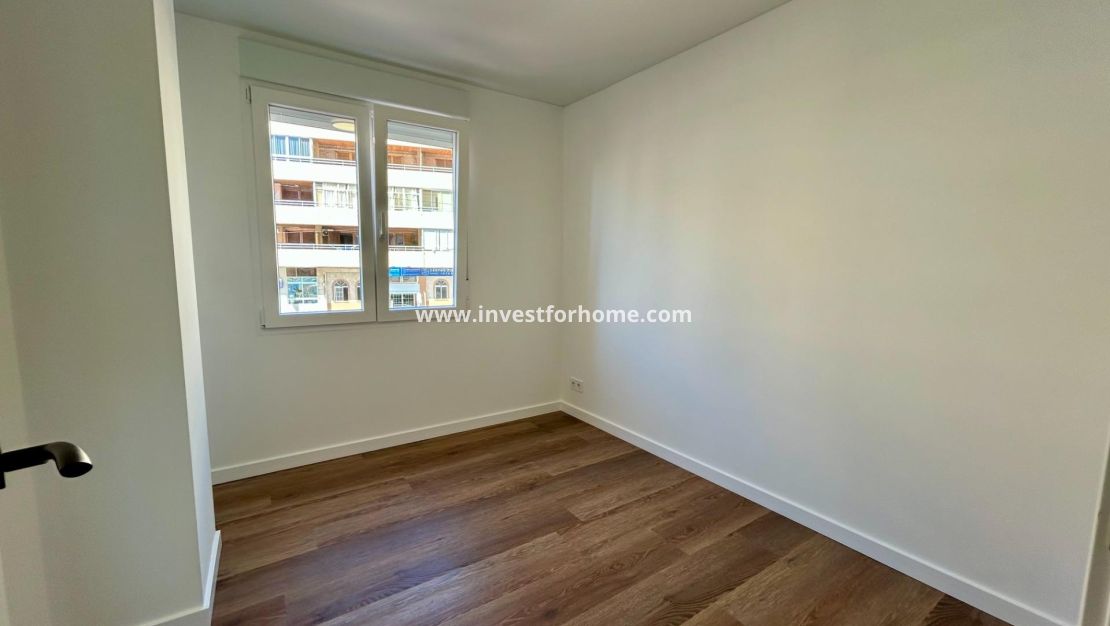 Verkoop - Appartement - Torrevieja - Centro