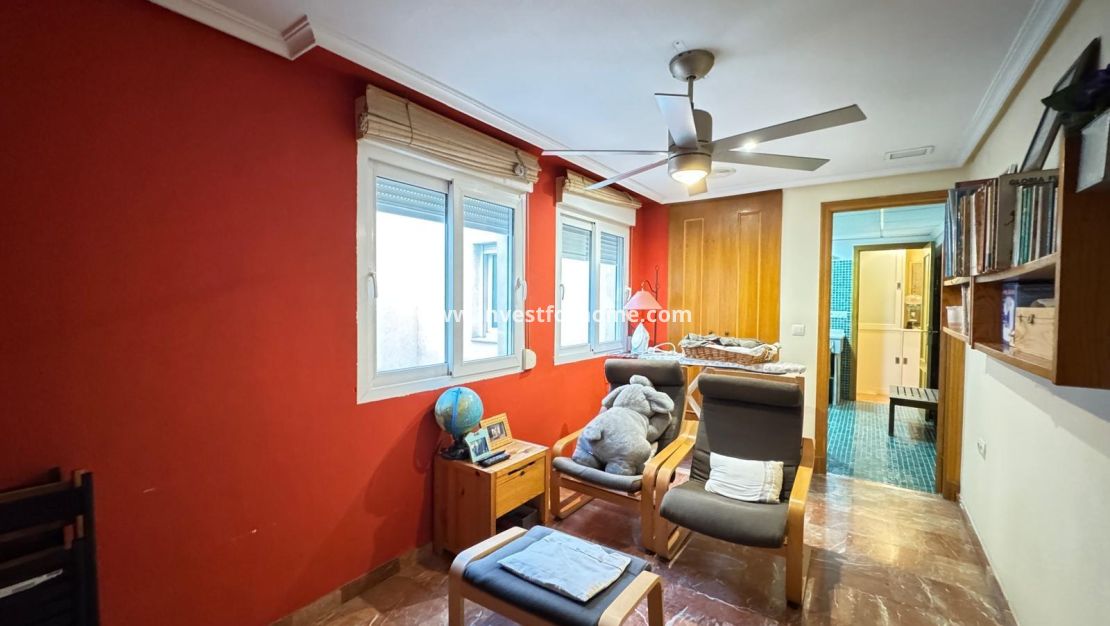 Verkoop - Appartement - Torrevieja - Centro