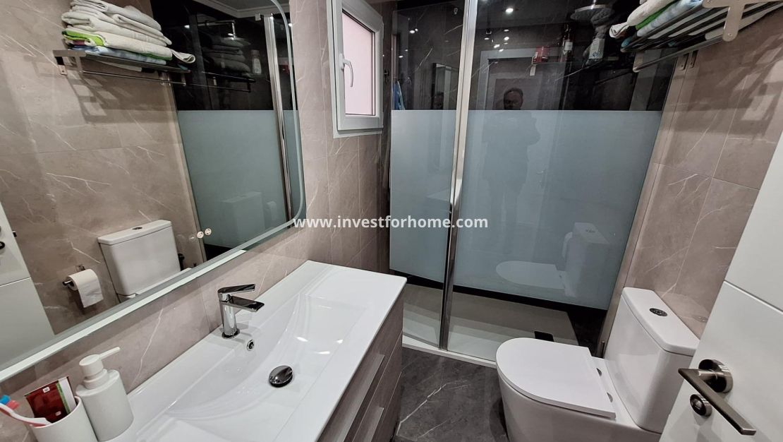 Verkoop - Appartement - Torrevieja - Centro