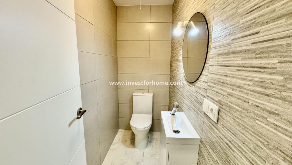 Verkoop - Appartement - Torrevieja - Centro