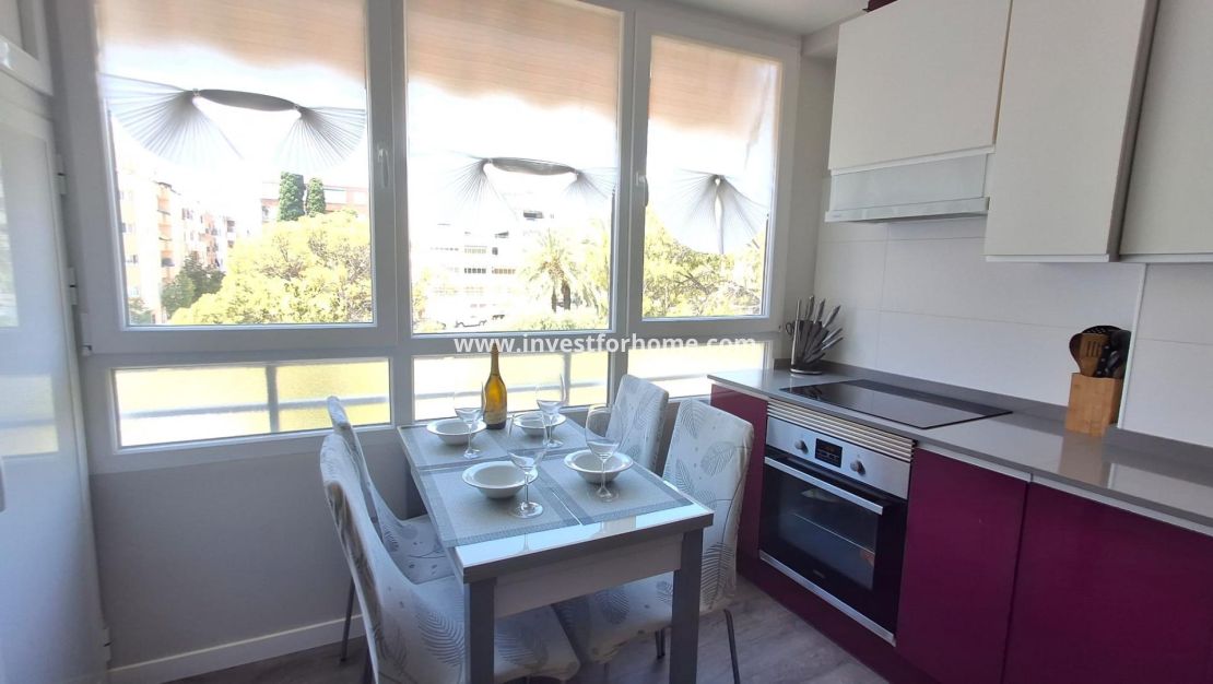 Verkoop - Appartement - Torrevieja - Centro