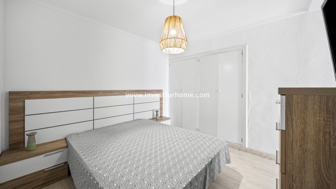Verkoop - Appartement - Torrevieja - Centro