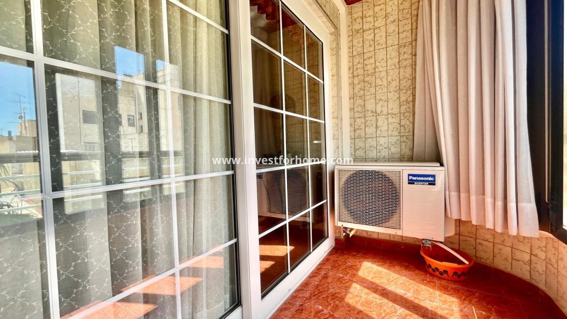Verkoop - Appartement - Torrevieja - Centro