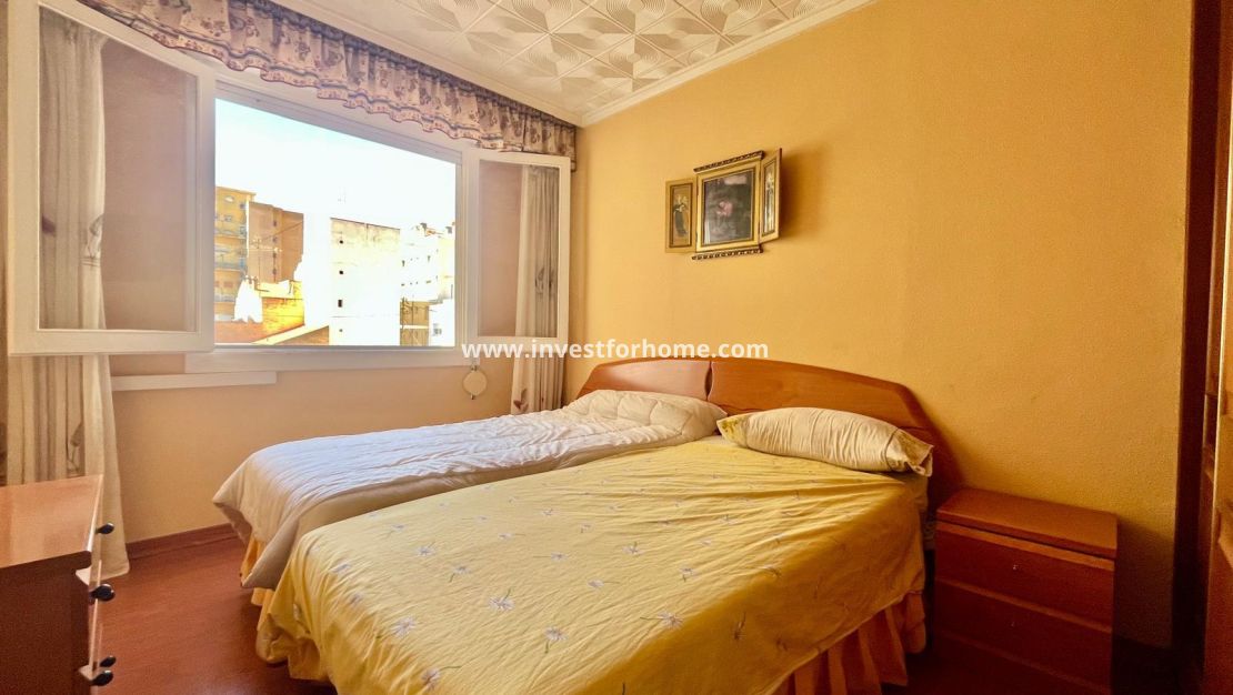 Verkoop - Appartement - Torrevieja - Centro