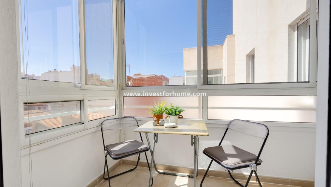 Verkoop - Appartement - Torrevieja - Centro