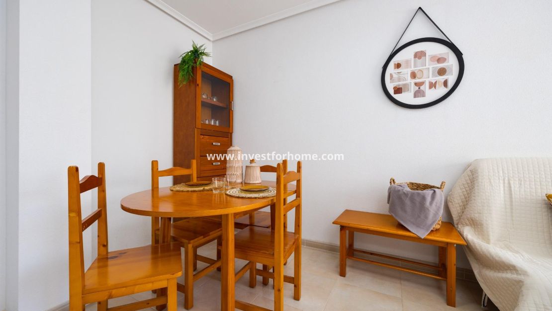 Verkoop - Appartement - Torrevieja - Centro