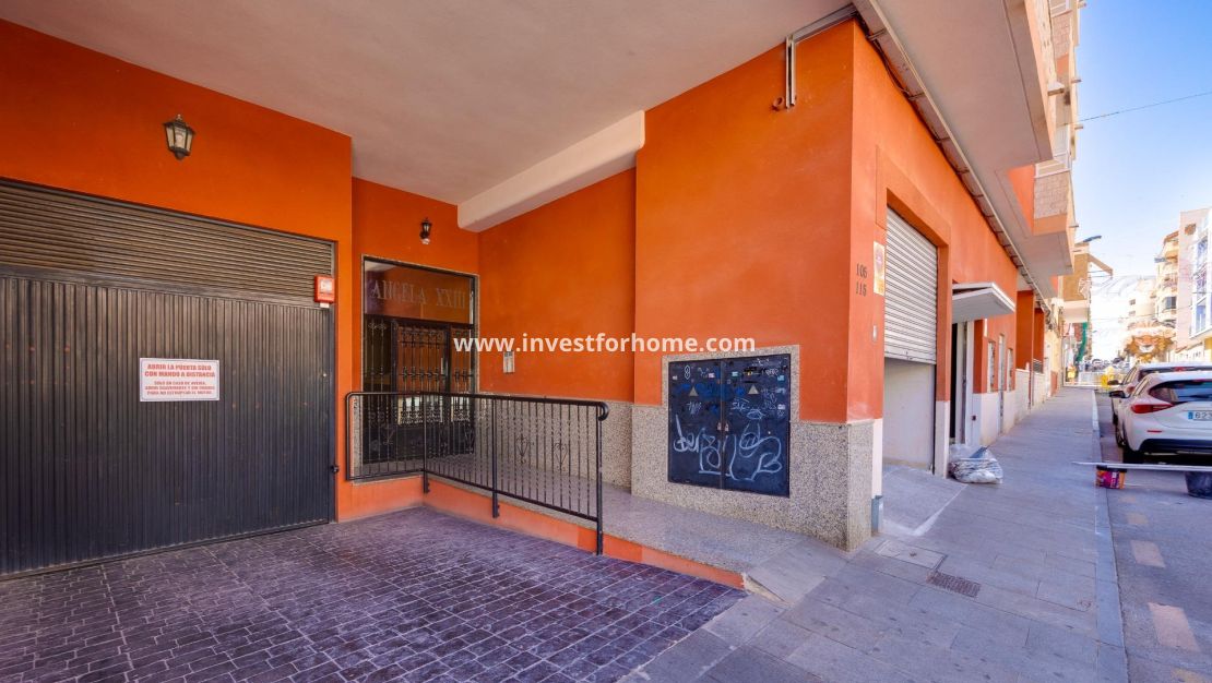 Verkoop - Appartement - Torrevieja - Centro