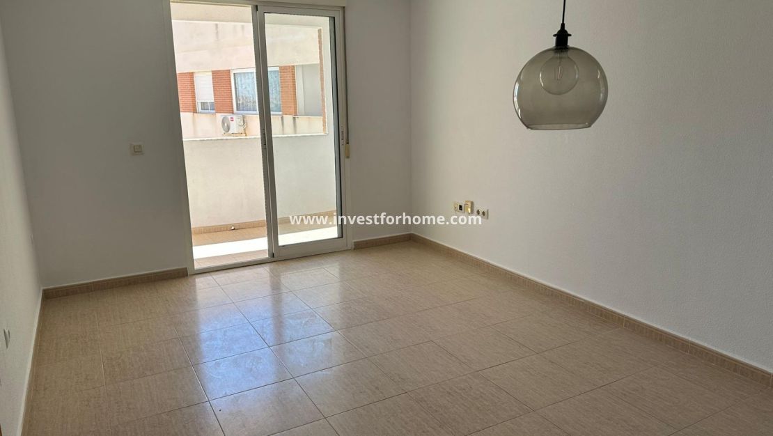 Verkoop - Appartement - Torrevieja - Centro