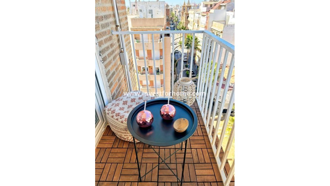 Verkoop - Appartement - Torrevieja - Centro