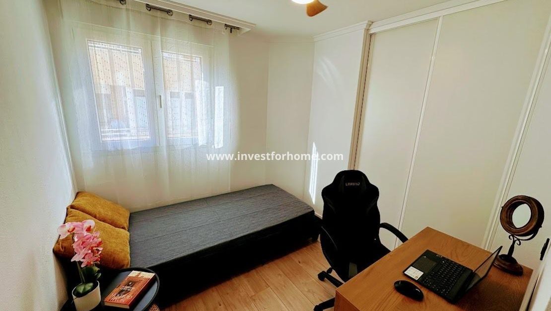Verkoop - Appartement - Torrevieja - Centro