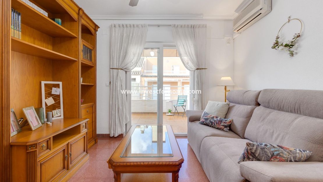 Verkoop - Appartement - Torrevieja - Centro
