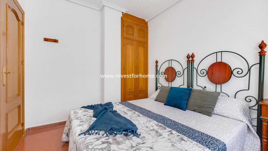 Verkoop - Appartement - Torrevieja - Centro