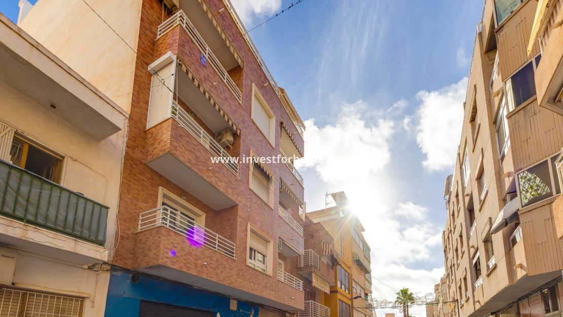 Verkoop - Appartement - Torrevieja - Centro