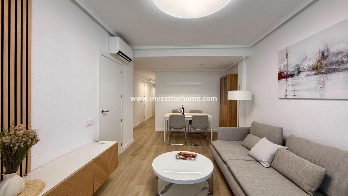 Verkoop - Appartement - Torrevieja - Centro