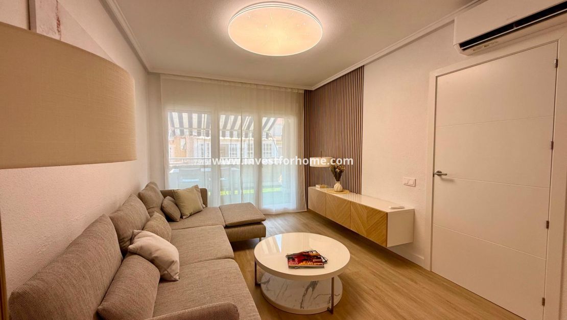 Verkoop - Appartement - Torrevieja - Centro