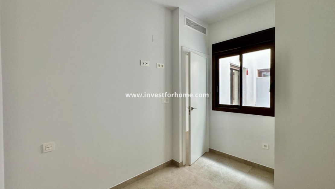 Verkoop - Appartement - Torrevieja - Centro