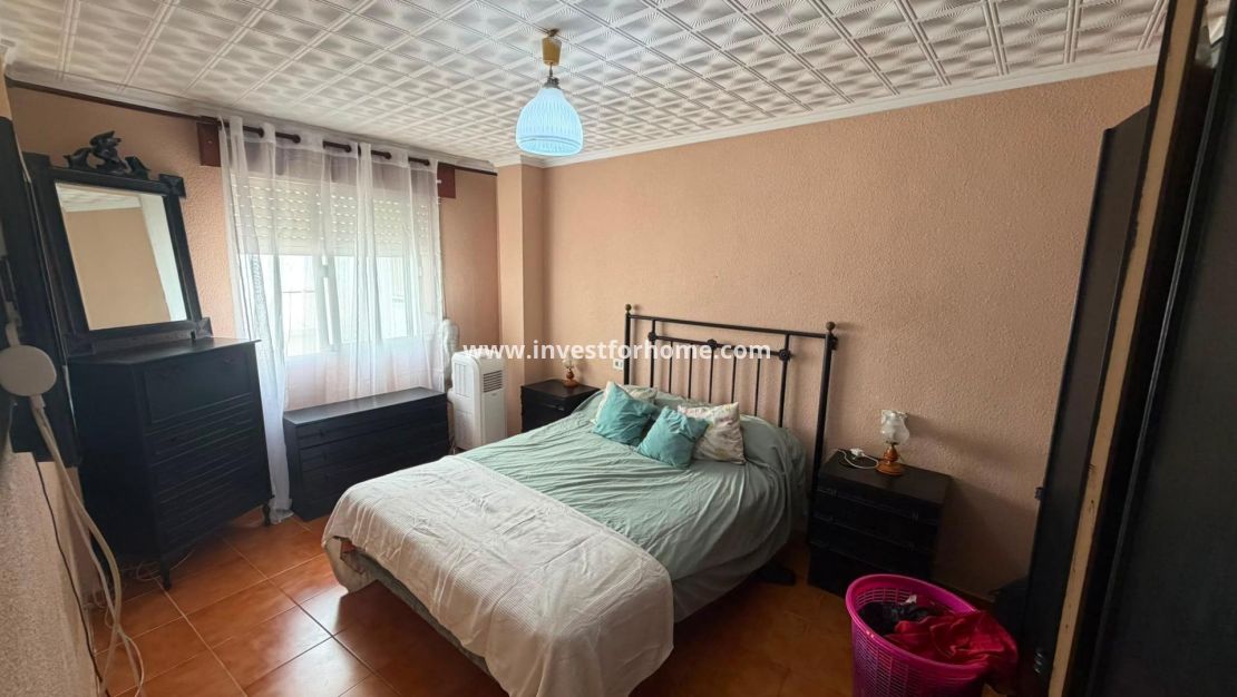 Verkoop - Appartement - Torrevieja - Centro