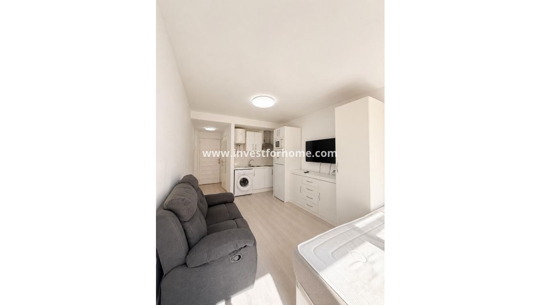 Verkoop - Appartement - Torrevieja - Centro