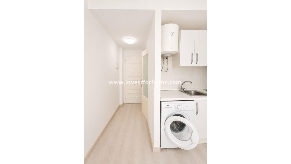 Verkoop - Appartement - Torrevieja - Centro