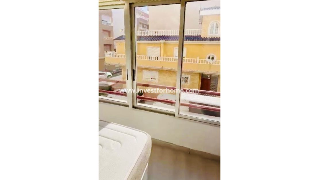 Verkoop - Appartement - Torrevieja - Centro