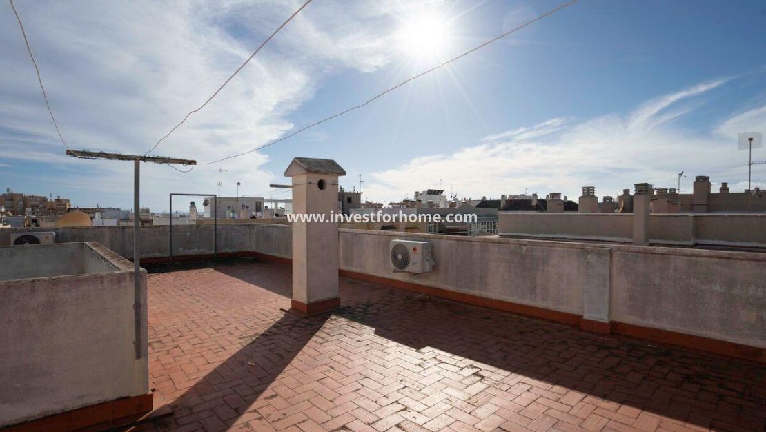 Verkoop - Appartement - Torrevieja - Centro