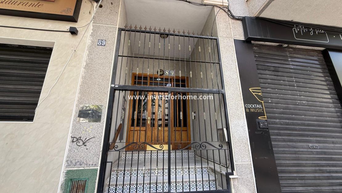 Verkoop - Appartement - Torrevieja - Centro