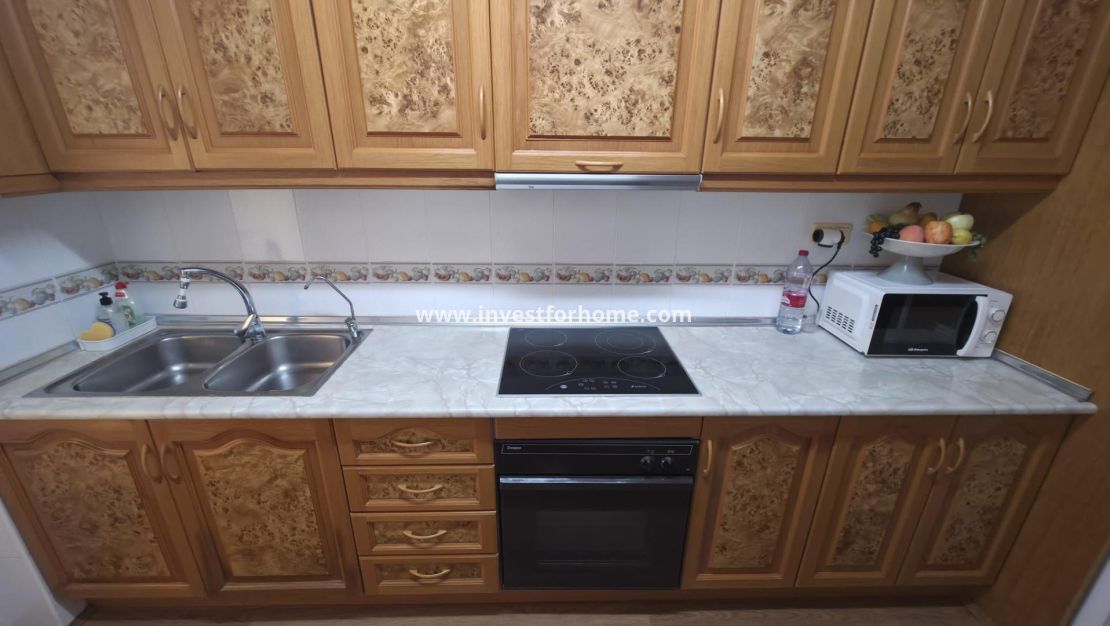 Verkoop - Appartement - Torrevieja - Centro