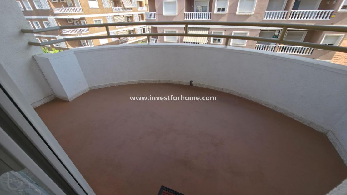 Verkoop - Appartement - Torrevieja - Centro