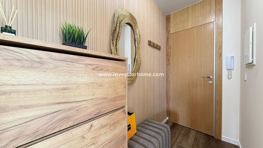 Verkoop - Appartement - Torrevieja - Centro