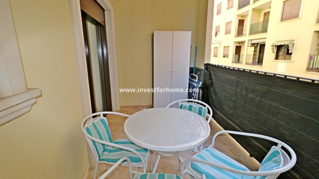 Verkoop - Appartement - Torrevieja - Centro