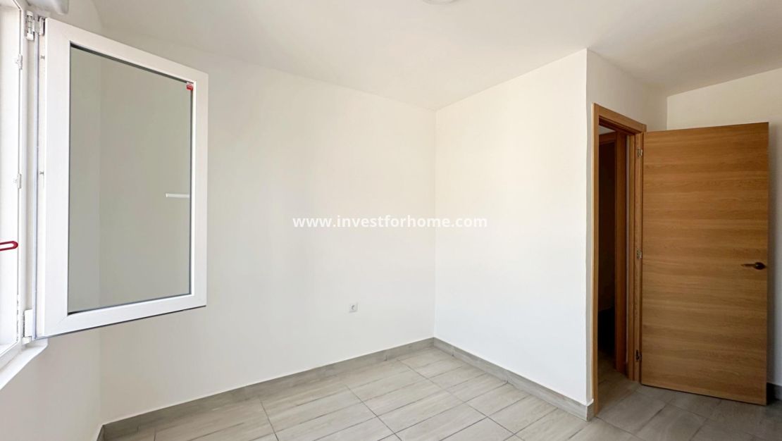 Verkoop - Appartement - Torrevieja - Centro